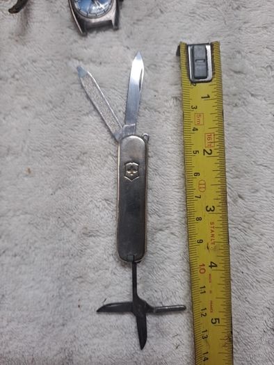 Victorinox Tiffany 925-18k knife petite Ladies.