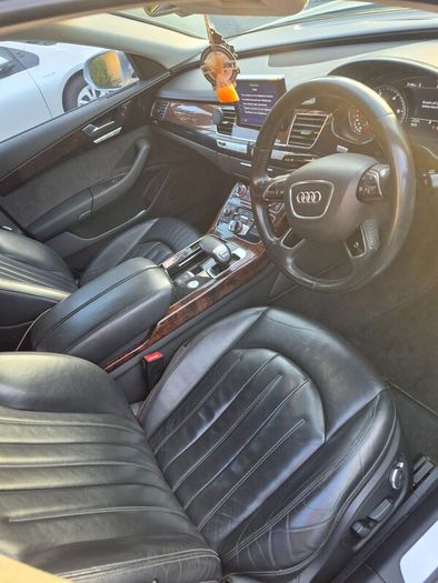Audi A8 2013