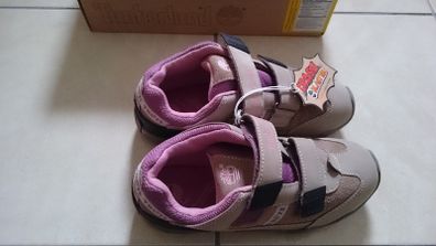 Brand New Timberland Girls Runners size 35 UK 2,5