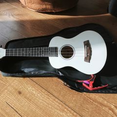 Ukulele