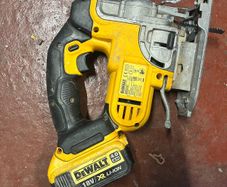 dewalt jigsaw and battery