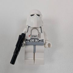 100% Lego Snowtrooper, Light Bluish Gray Hips, White Hands Hoth Stormtrooper