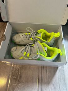 BNIB Nike Jordans UK 8