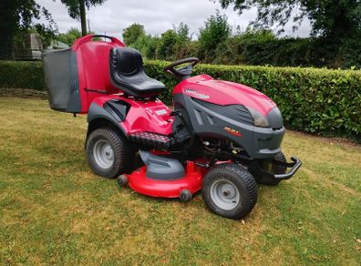 Castelgarden 4WD Ride on mower(with grassbox lift)