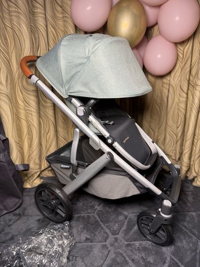 Full travel System Uppababy Vista V2 with car seat and isofix