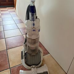 dyson dc24