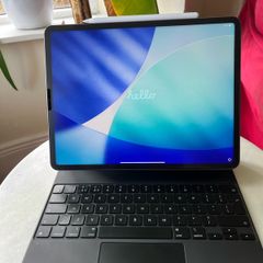 iPad Pro 12.9" M2 6th Gen + Apple Pencil 2nd Gen + Apple Magic Keyboard