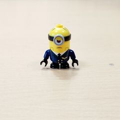 LEGO Minions Stuart Minifigure