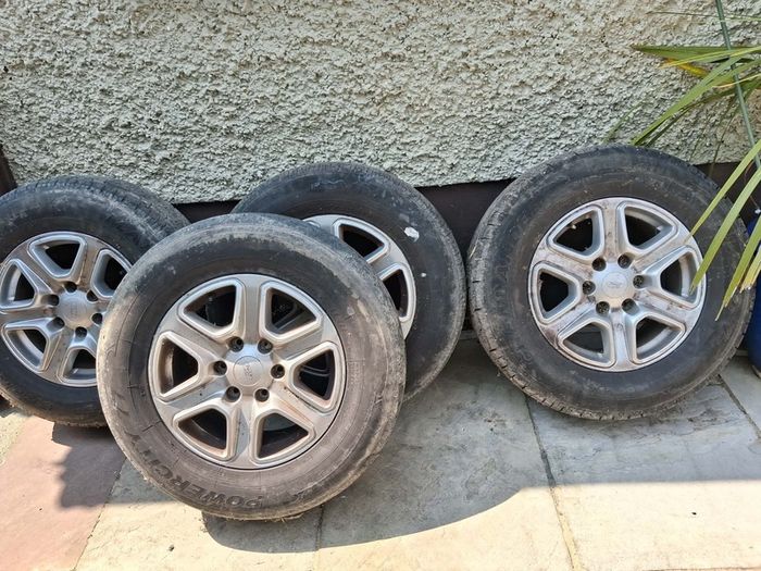 Ford Alloys R17