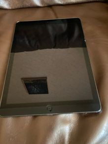 Apple iPad Air 1st Gen Wi-Fi