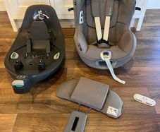 Cybex Sirona T Car seat