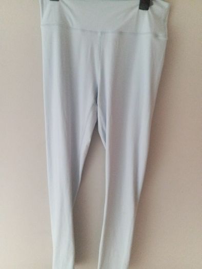 ladies activewear  three piece set size.  xl