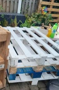 Wood 6 x wooden pallets FREE
