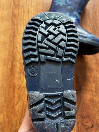 Boys wellies size 6