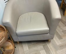2 club chairs