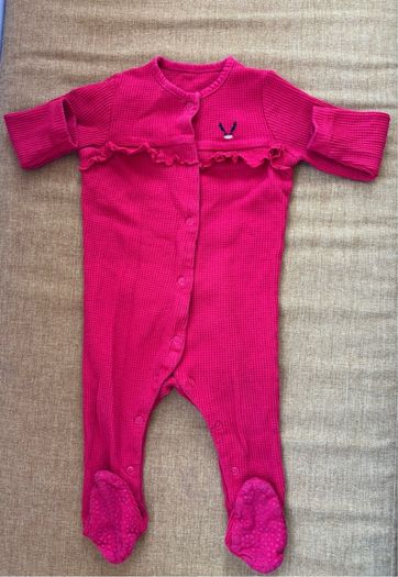 Dunnes baby girl Christmas sleepsuit 6-9m