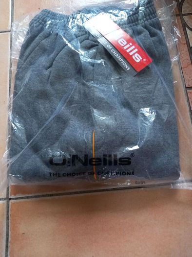 school uniform PE (Grey yellow)
