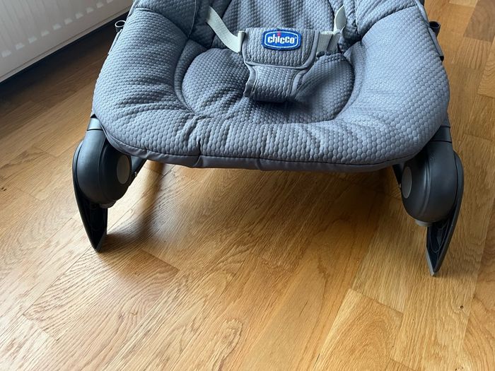 Chicco baby bouncer
