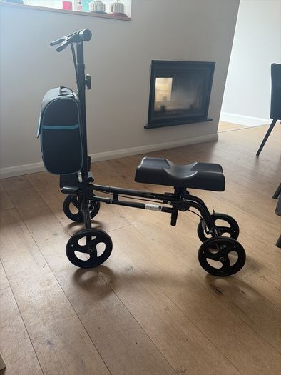 knee scooter