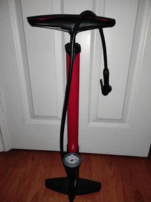 Bicycle floor stand pump