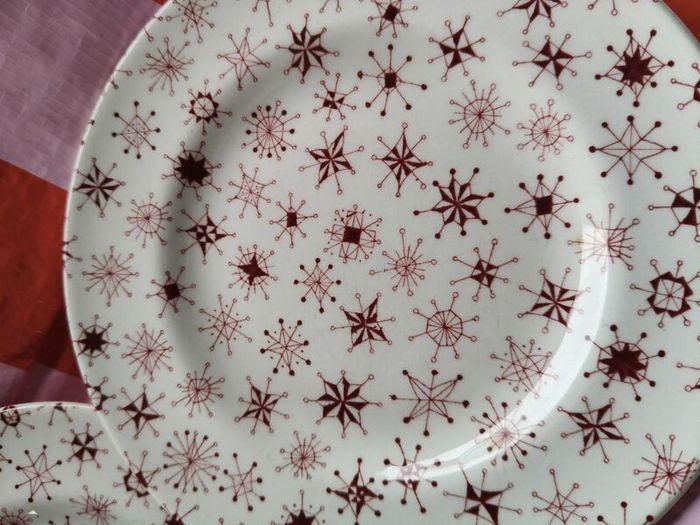 2 x Arlow vintage side plates