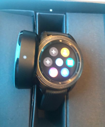 Samsung Galaxy smart watch SM R800 46 mm