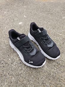 boys Puma trainers UK2