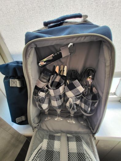 Picnic backpack