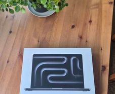 Macbook