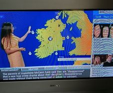 Sony Trinitron 32" CRT tv, suitable for computer gamers gaming, widescreen flatscreen