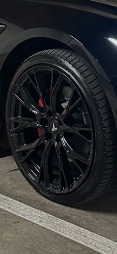 20 Inch AEZ Toronto Gloss Black Alloy Wheels Set of 4