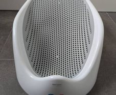 Angelcare Soft Touch Baby Bath Seat in Grey