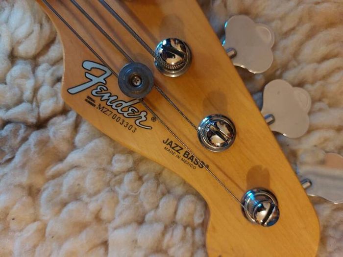 fender mexican jazz bass fretless m2700303