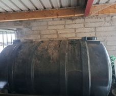 Oil tank