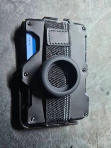 Magsafe Magnetic minimalist wallet with stand and airtag holder