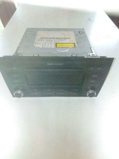 Audi A4 B7 /B6 Audi Concert Double Din CD/radio stereo headunit 8EO 035 186 AL