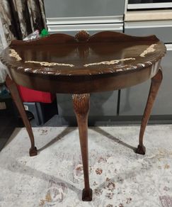 Console hall table