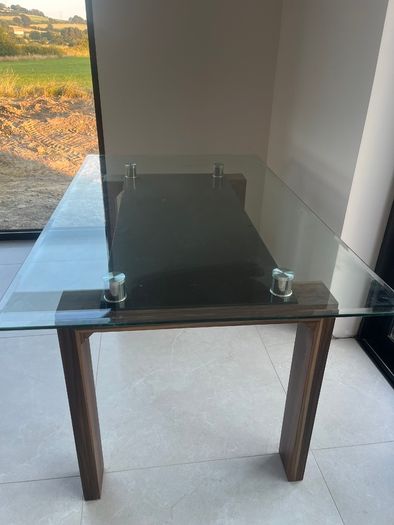 Kitchen table
