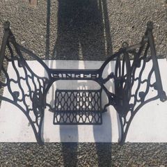 singer sewing machine stand