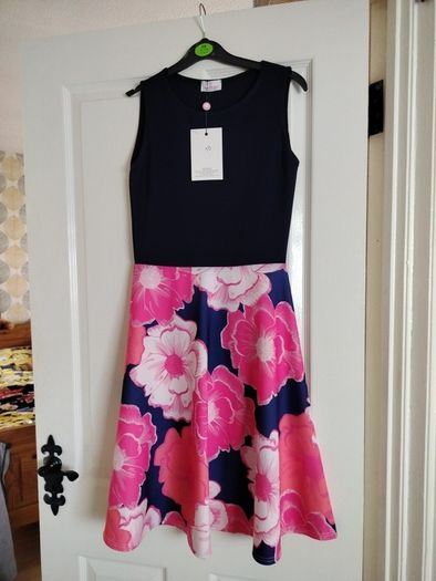 Ladies dress brand new size 10