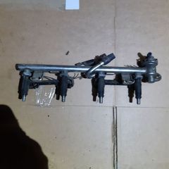 Audi A4 B6 B7 2000-2008 1.8 T Turbo Petrol Engine Fuel Rail With Injectors