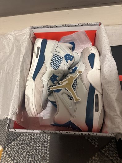 Air Jordan 4 retro GS Military Blue + Free