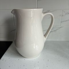 2 Ltr Ceramic Jug