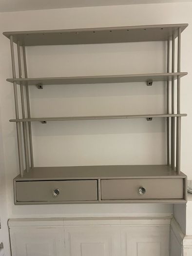 shelving unit