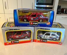 Lancia Delta Integrale S4 Collection 1/24 Burago