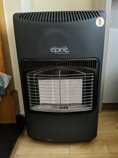 Elpine mobile radiant gas cabinet heater