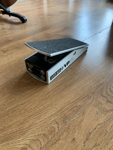 ernie ball volume pedal not working