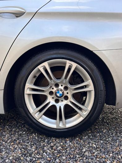 BMW 5-Series 2011