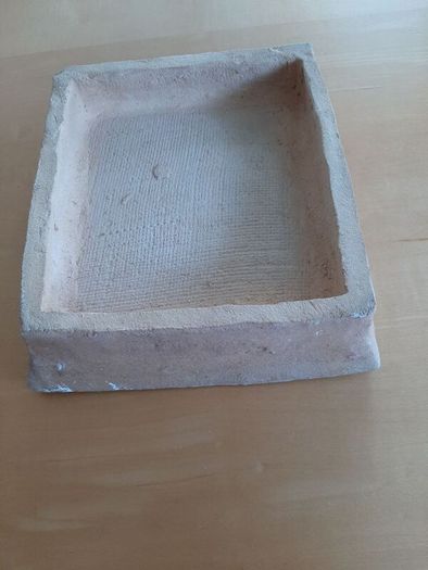 Ceramic pottery dish