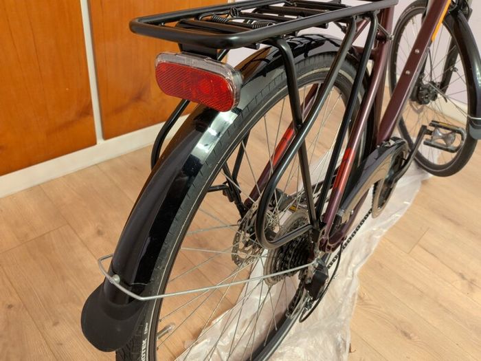 Romet Wagant 6 Trekking (Hybrid) Bike, Excellent Condition, Accessories Included